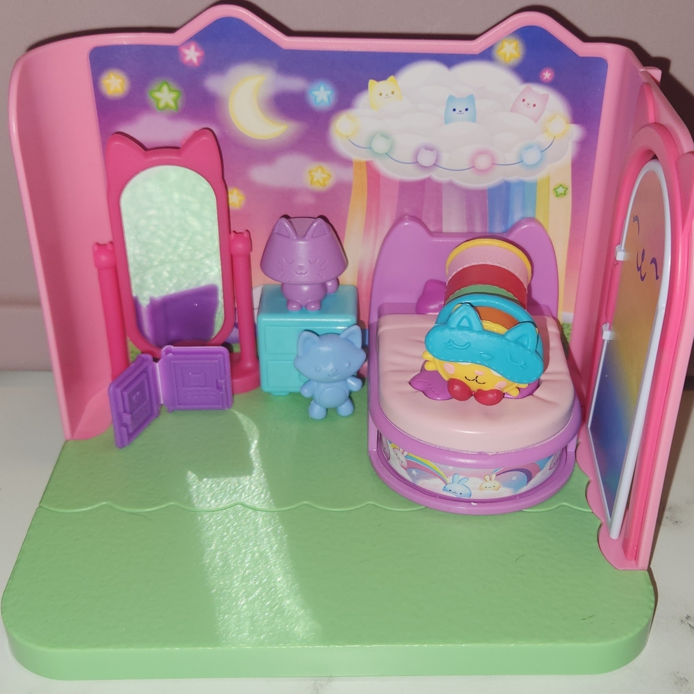 Colorful Cat-Themed Kids Playset